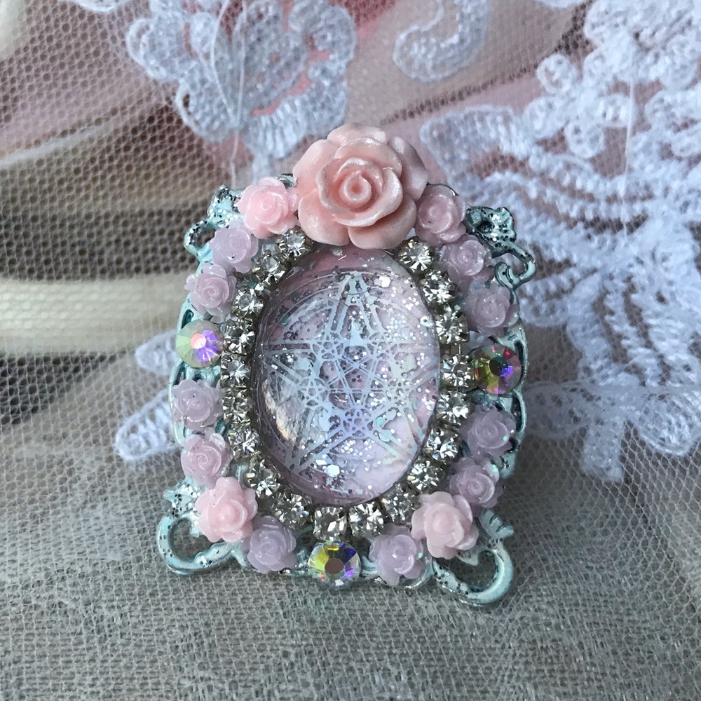 Pink Pentagram pastel ring
